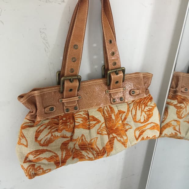 Tommy bahama bag