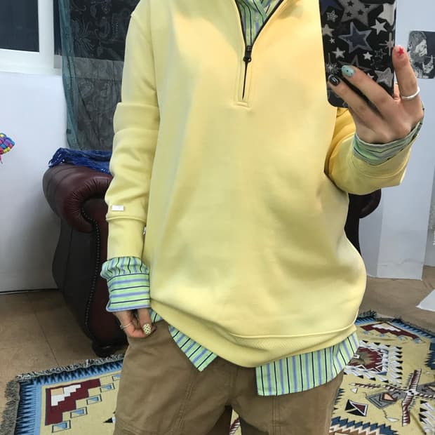 나이키 드라이핏 반집업 옐로우 맨투맨 