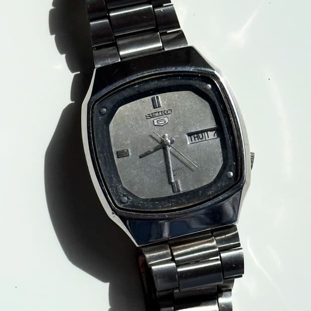 80s Seiko5 Automatic Vintage Metal Watch