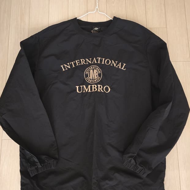 엄브로 나일론피스테 L 105