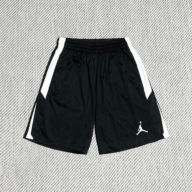 [M] Jordan 조던 검/흰 알파 트레이닝 반바지