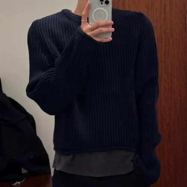 노앙 RIBBED CROP KNIT NAVY