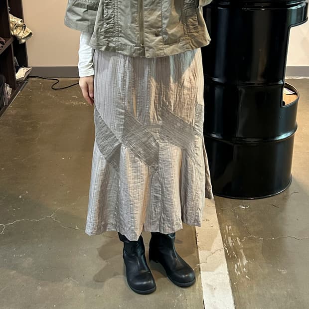 뮤트그레이 패턴 롱 스커트