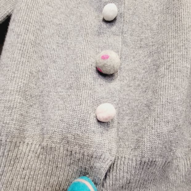 폼폼 가디건. 리버시블 레이스. 니트스커트