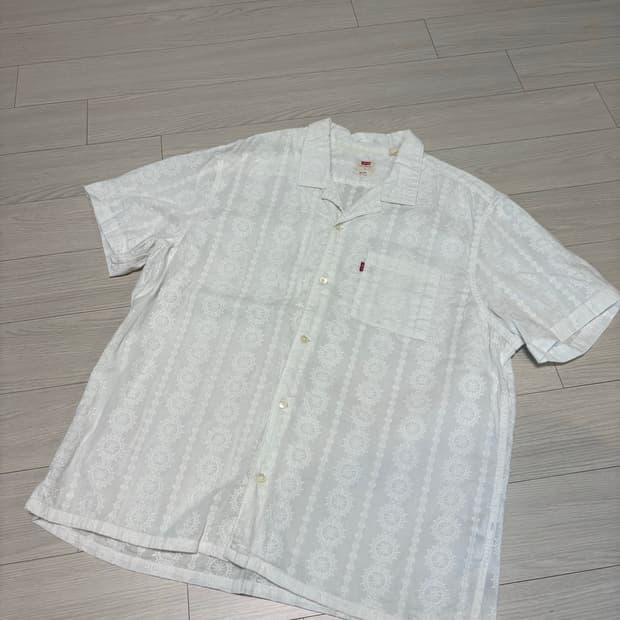 리바이스 빈티지 패턴 셔츠 화이트 L(103-105)