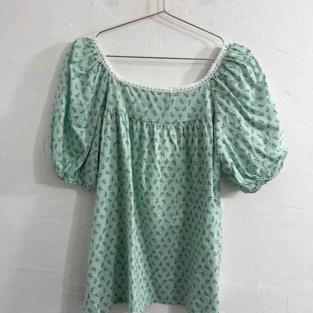 girly doll mint mori blouse