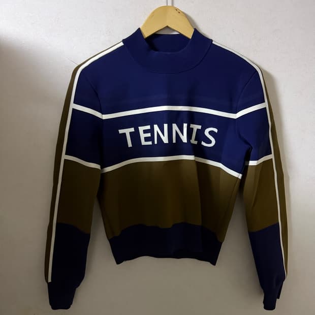 토리버치 테니스 크롭 긴팔 니트 티셔츠 S (55정도)