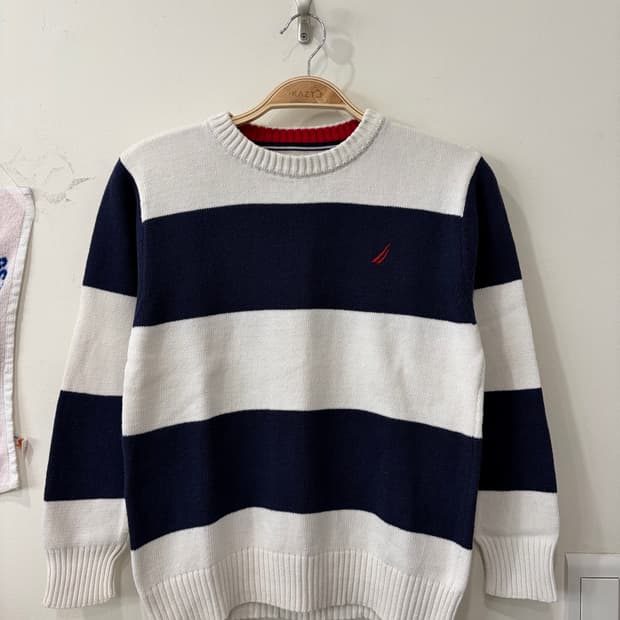 665. 노티카 니트