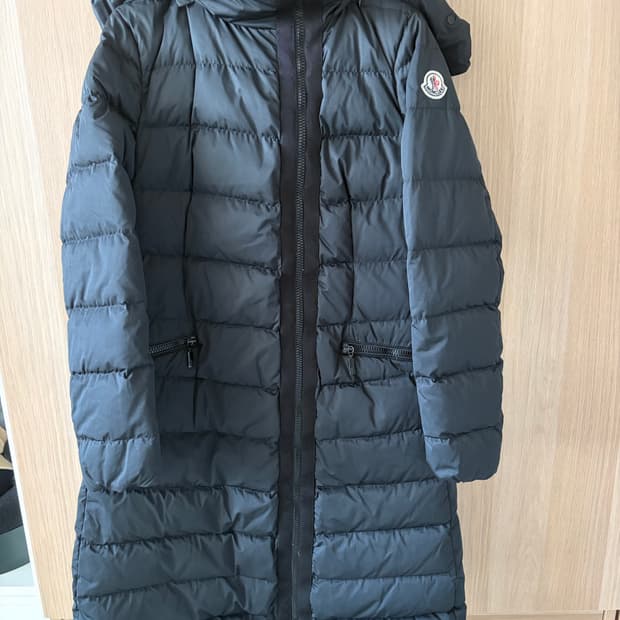 몽클레어 롱패딩