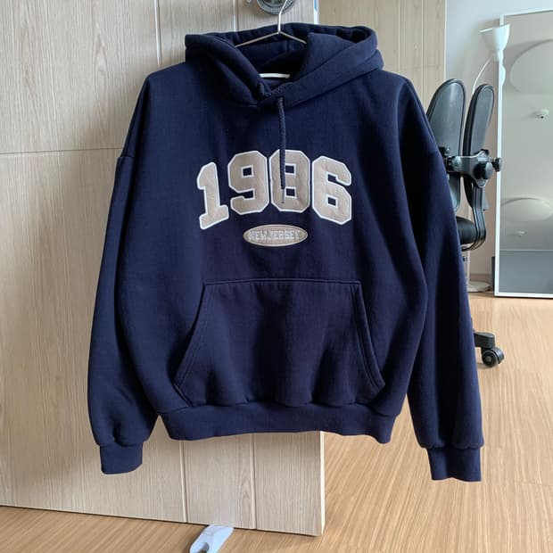 네이비 후드티