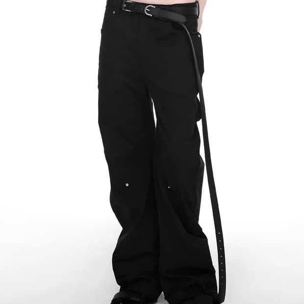 나체 rawcut curved pants