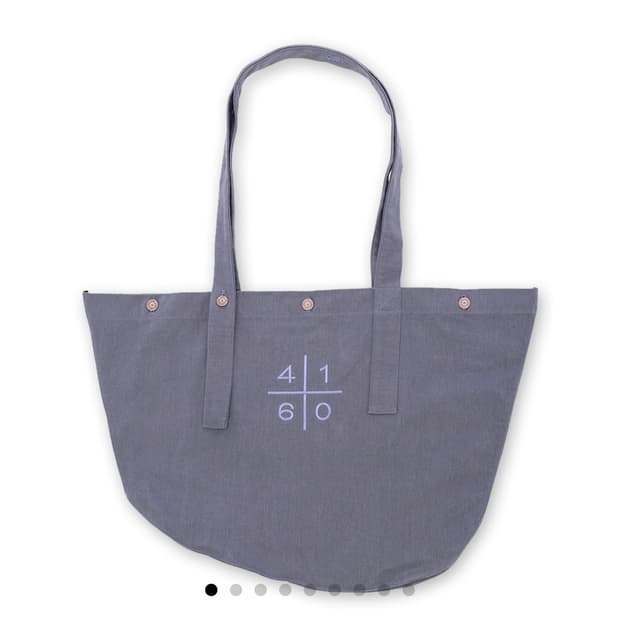 fouronesixzero 토트백 가방 구합니다