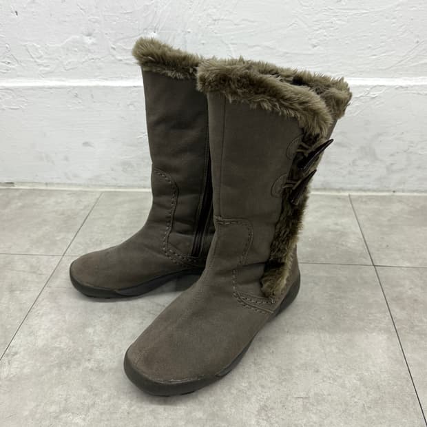 엘레쎄 퍼 부츠