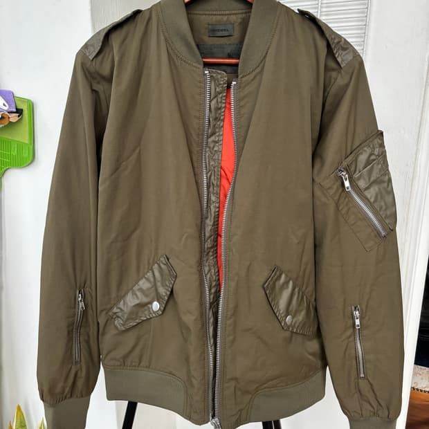 디젤 MA-1 봄버 자켓 L 카키 (100-103)