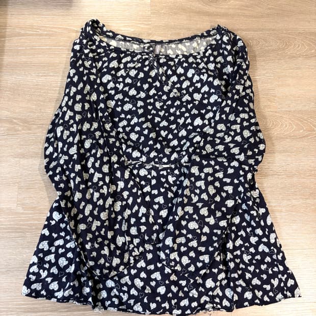 지구샵 사랑 가득🩵하트 블라우스