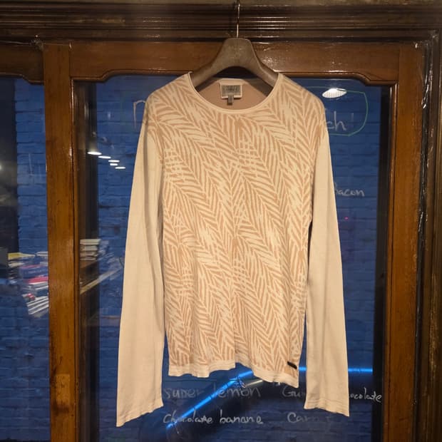 아르마니 꼴레지오니 니트