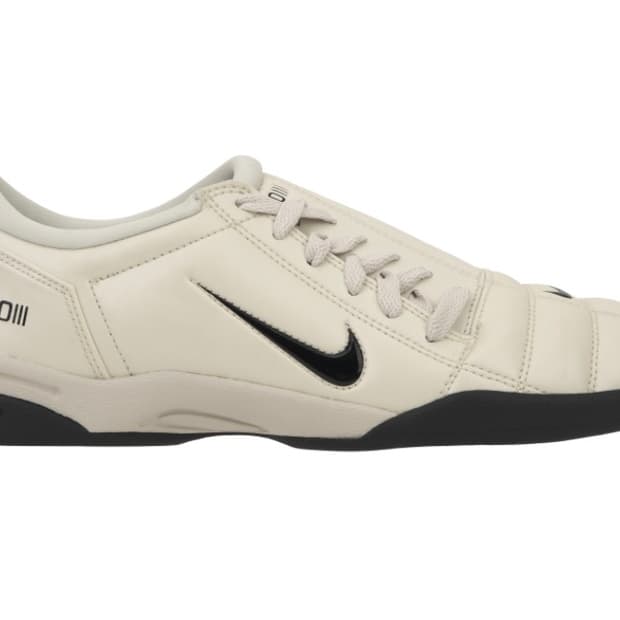 나이키 토탈 90 3 SP 라이트 오어우드 브라운 블랙