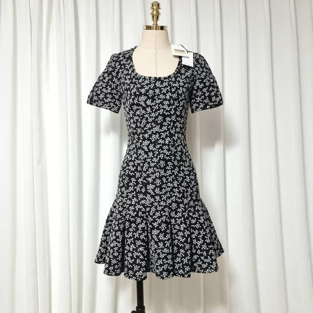 까르뱅 CARVEN 원피스 (44사이즈/표기34) 택달린 새상품