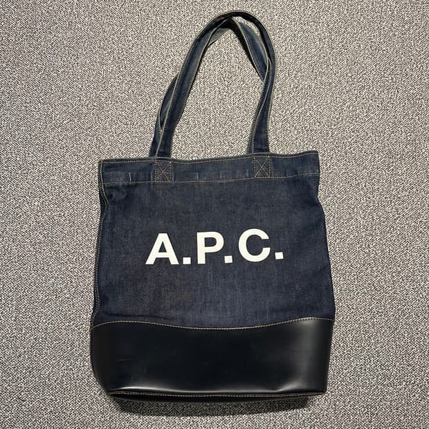 A.P.C 아페쎄 악셀 데님 토트백