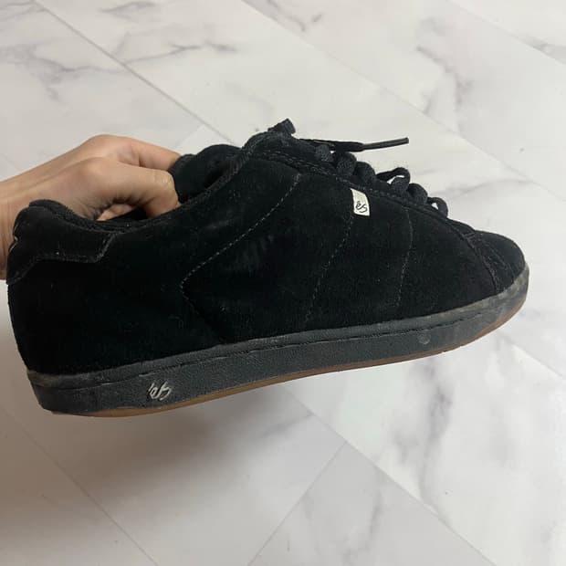 Es보드화 스탠다드