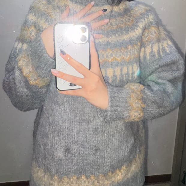 귀리 니트 모리걸