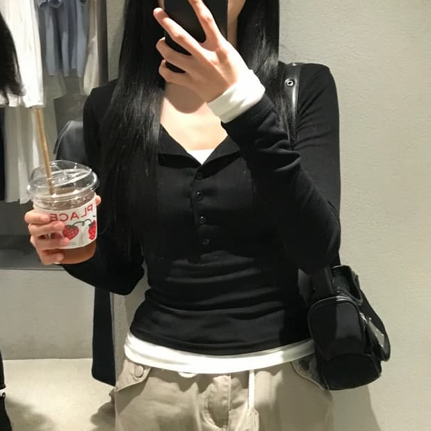 레이어드 버튼 슬림 탑