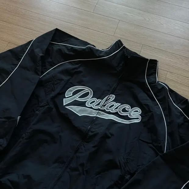 팔라스 스포츠 밋 스크립트 자켓 블랙 - 22FW