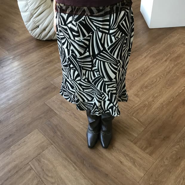 vintage pattern skirt