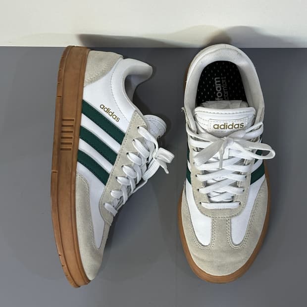 아디다스 그라다스 컬리지에이트 운동화