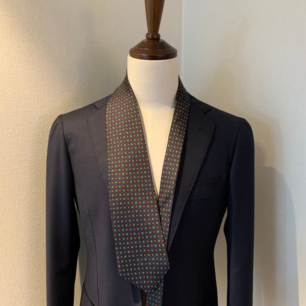 멀버리(Mulberry) 프랑스 100실크 기하학적패턴 명품넥타이 A+