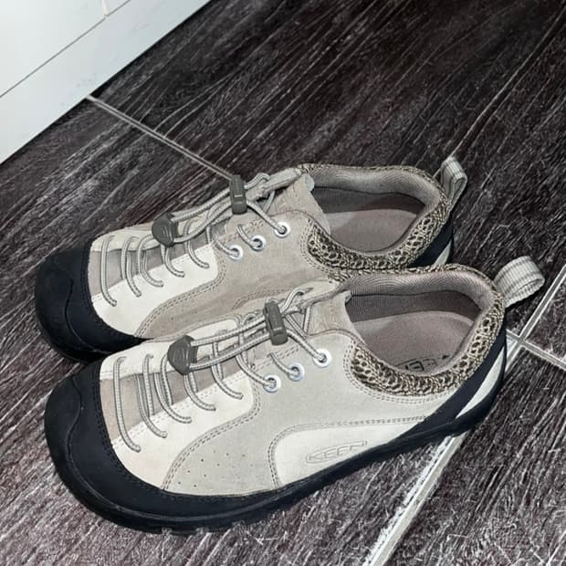 킨 KEEN 재스퍼 락 베이지 240