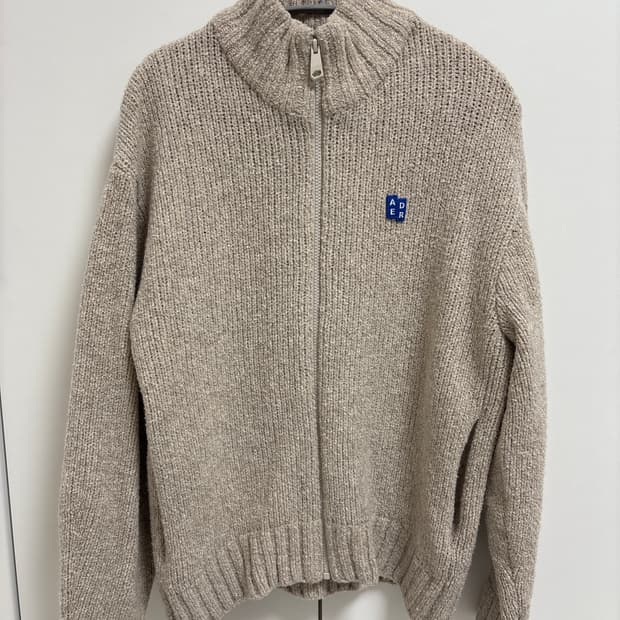 아더에러 니트 집업 S 사이즈