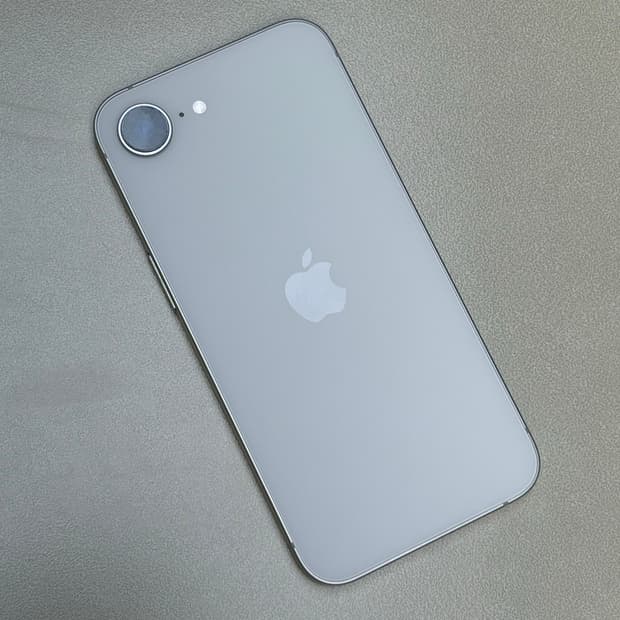 아이폰16e 256기가 팝니다