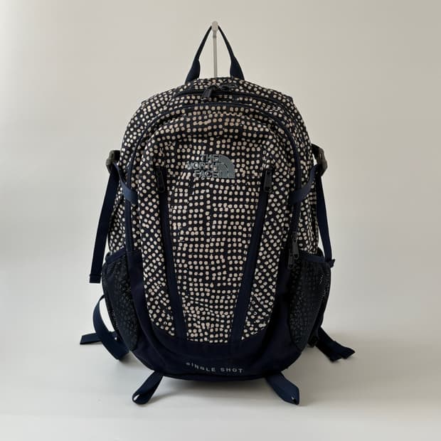 노스페이스 싱글샷 백팩 20L 네이비 닷