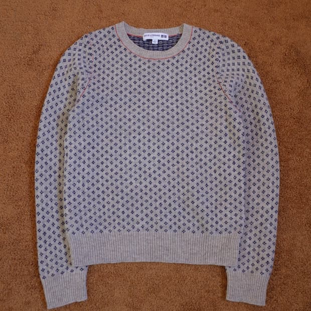 이네스 드 라 프레상쥬 × 유니클로 울 니트 스웨터