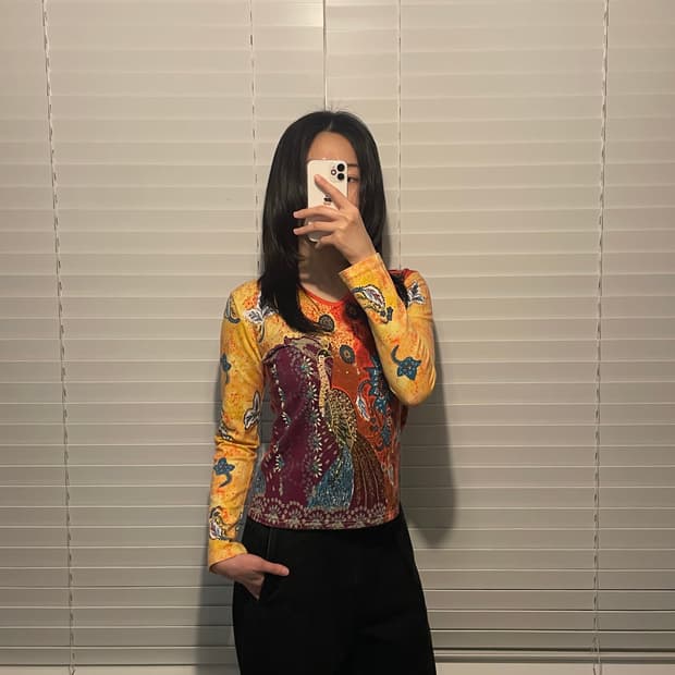 겐조 화공버드 브이넥 탑