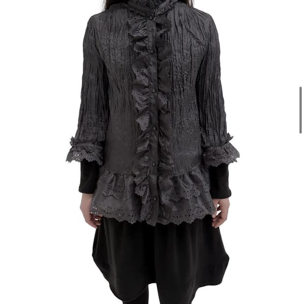 Eonts Thornel Punching Blouse - Charcoal