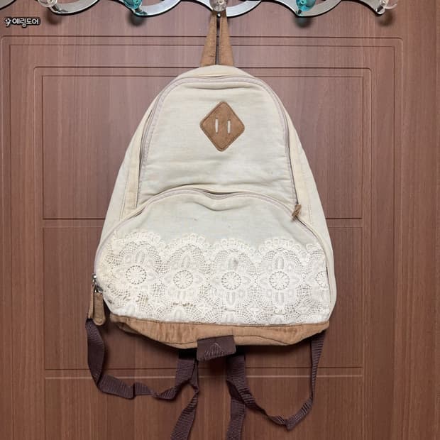 일본 빈티지 모리걸 하구미 아이보리 레이스 돼지코 모리 백팩 가방