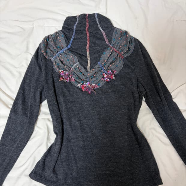 오리엔탈 터틀넥 니트탑