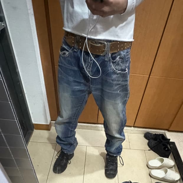 Buckaroo washing crack pants