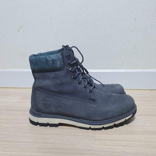 팀버랜드 6인치 부츠 255
