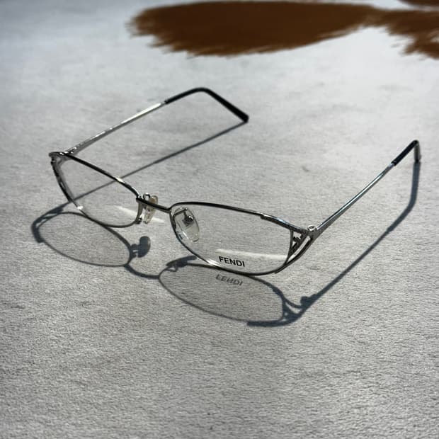 FENDI 펜디 안경 크리스탈 (OS) 긱시크