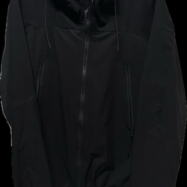 CP컴퍼니 쉘 바람막이