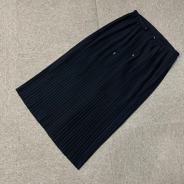 오르 플리츠 스커트
