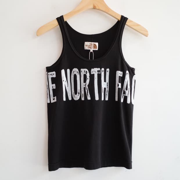 THE NORTH FACE 슬리브리스 탑