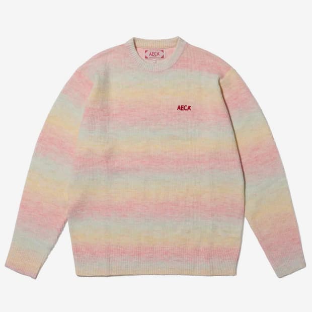 에이카화이트 니트