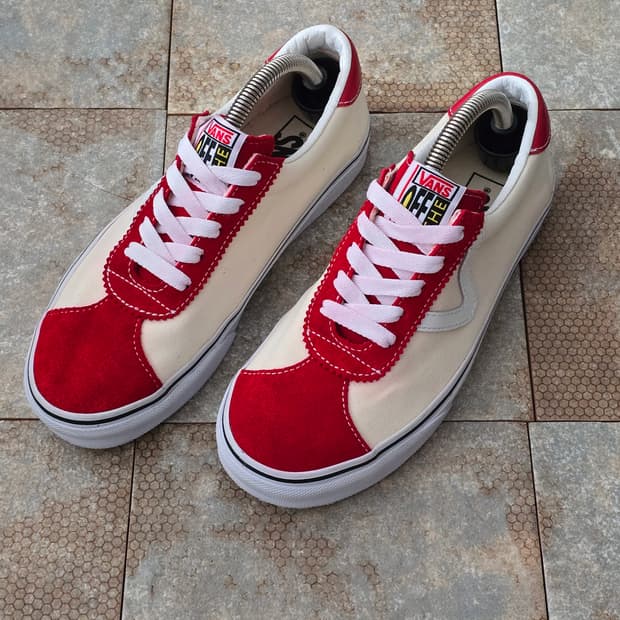 (240)반스 스포츠 레이싱 레드 크림 