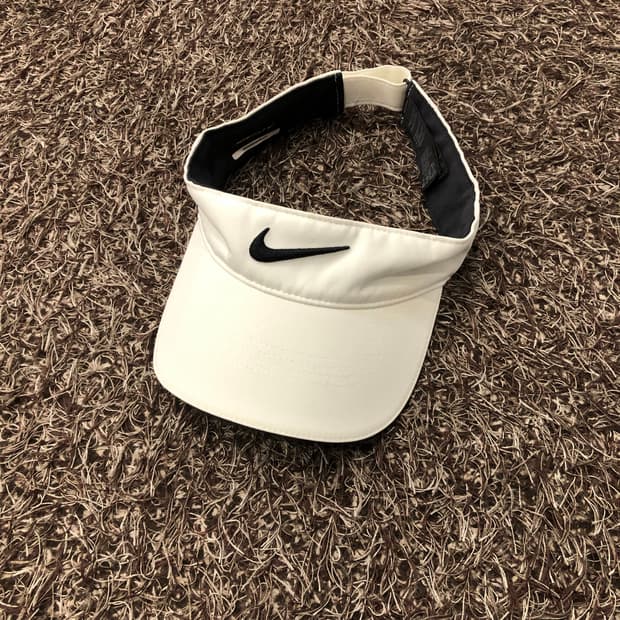 나이키 화이트 썬캡