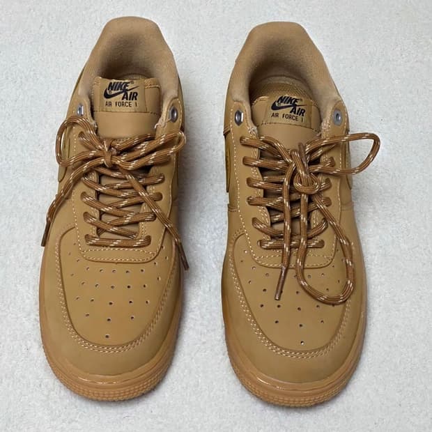 나이키 에어포스1 '07 WB 된장포스 240mm