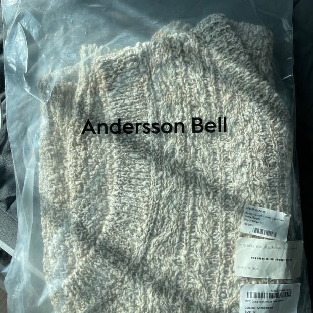 엔더슨벨 니트 베스트